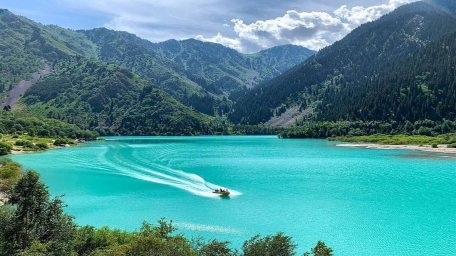 Туры выходного дня с туристической компанией Steppe Spirit. Номинал 35 000 тг. 1 – dream-moments