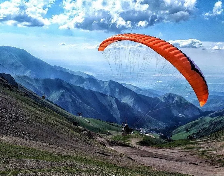 Полет на параплане в Алматы