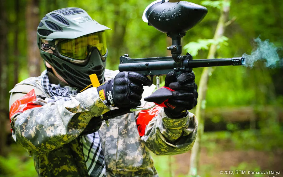 Игра в пейнтбол 