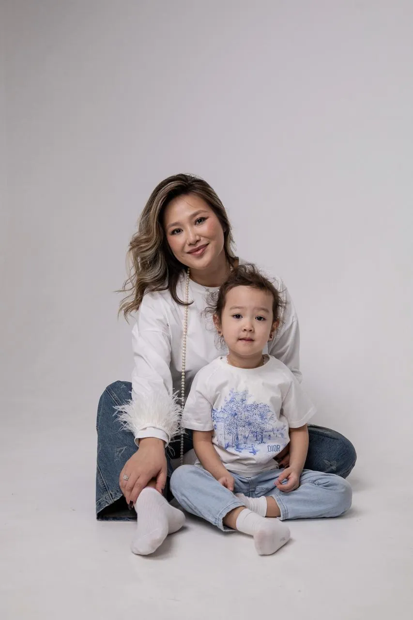 Семейная фотосессия "Мама-дочка"