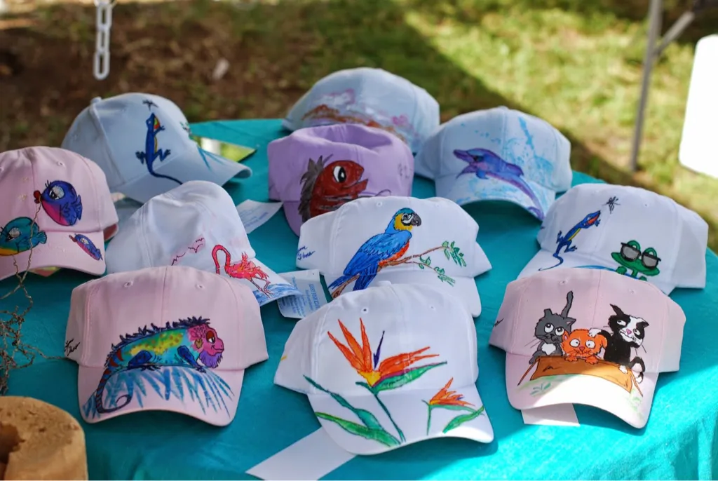 Мастер-класс по росписи шоппера или бейсболки