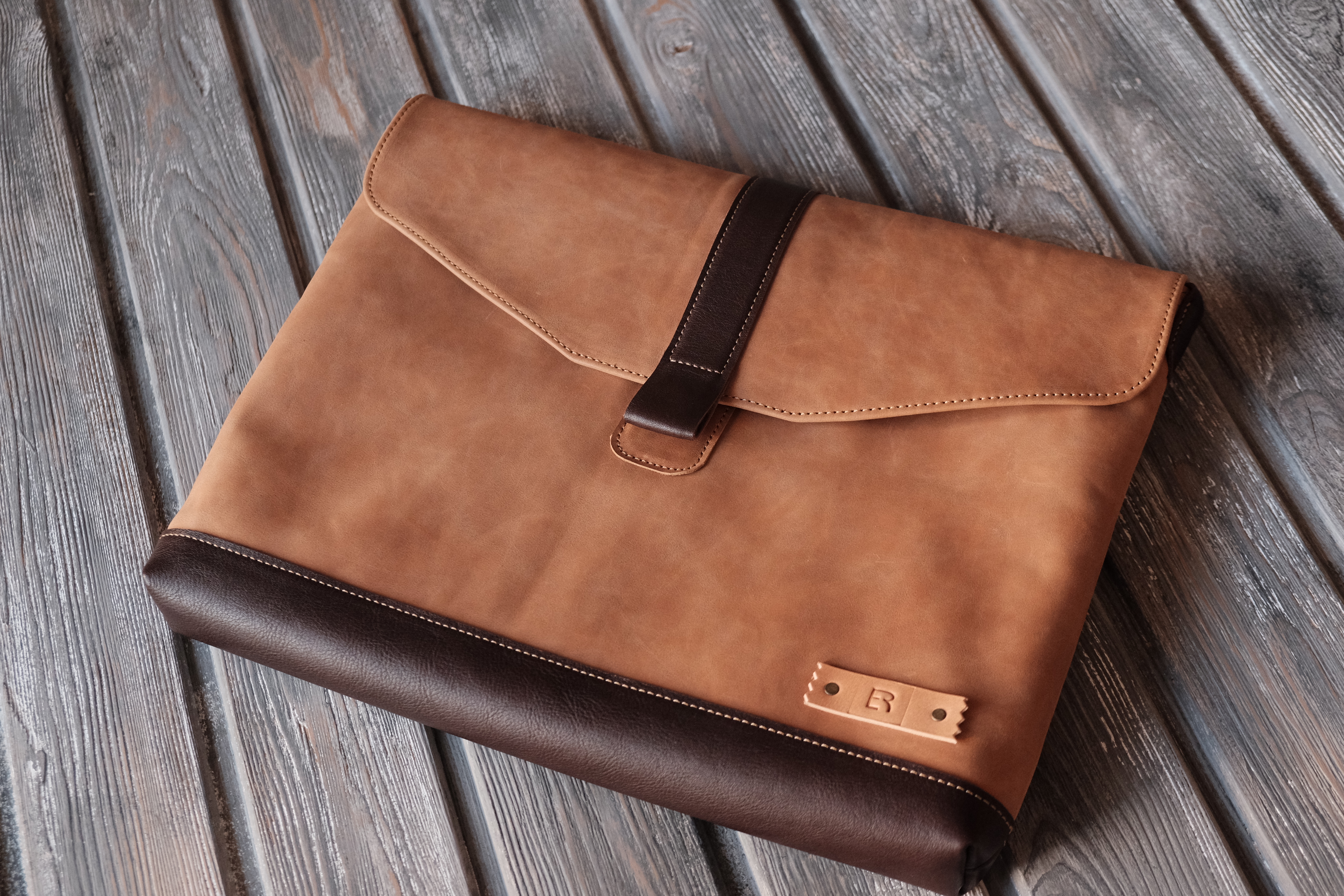 Аксессуары из натуральной кожи от ER Leather. Номинал 35 000 тенге. 2 – dream-moments